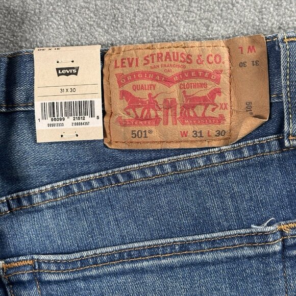 Levi’s 501 Original Fit Jeans 31x30 Medium Wash Stretch NWT - Picture 10 of 12